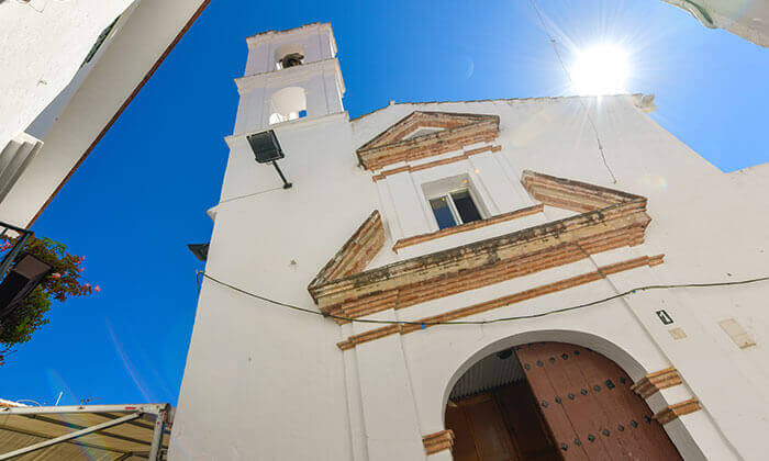 Istán Guide - Living history in chilled-out Istán