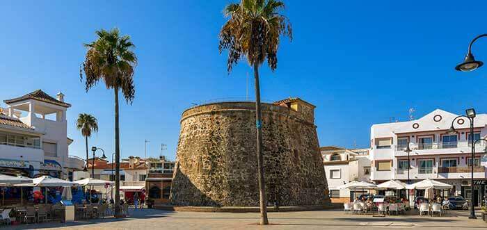 La Cala de Mijas Guide - La Cala de Mijas is ideal for immersing yourself into Spanish culture