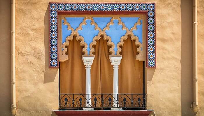Andalusian Festivals and Fiestas you can’t afford to miss in Córdoba in May.The ancient Roman settlement that became the capital of the Muslim emirate
