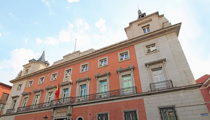 Spanish Mortgages: New Credit Finance Laws Now in Force. Palacio de la Justicia