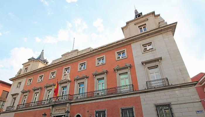 Spanish Mortgages: New Credit Finance Laws Now in Force. Palacio de la Justicia