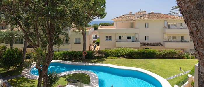 2.- Apartment for sale in Cabopino, Marbella -  €425,000
