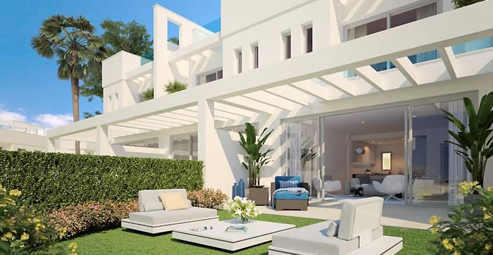 5 Most Viewed New Developments on the Costa del Sol in 2019_Key-ready townhouses in popular Calahonda