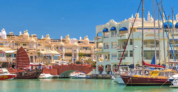 5 great family plans for the Easter holidays in Benalmádena, Costa del Sol: Puerto Marina