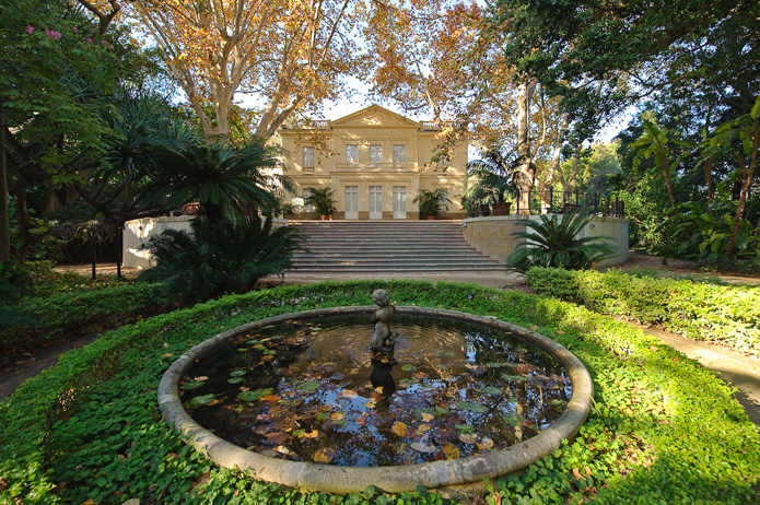 The stately home where the Loring-Heredias who created the La Concepción estate once lived