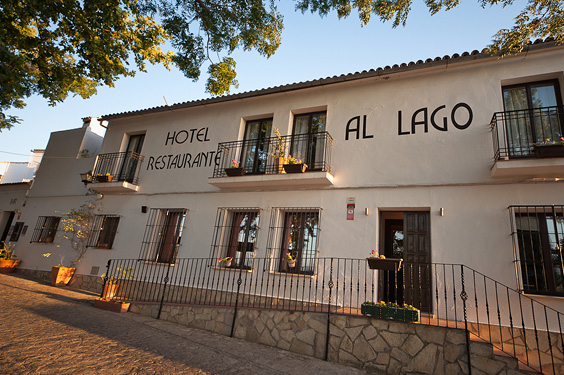 Al Lago Hotel & Restaurant