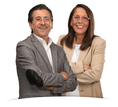 VIVA San Pedro manager Daniel Martínez with Piluca Viteri, sales support