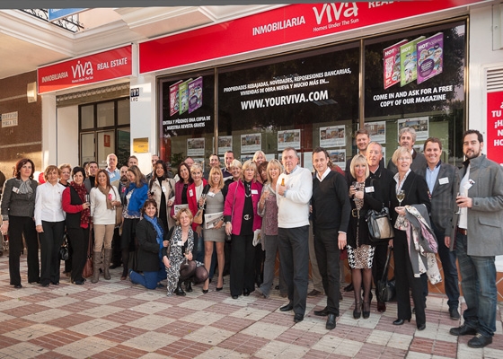Members of the VIVA team at the inauguration of the Alhaurín el Grande office