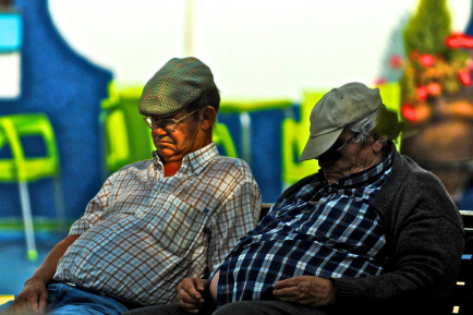 Spaniards can expect to live to 82.8 years old - and they have their diet, lifestyle and the siesta to thank for that.