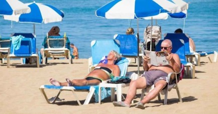 Across Spain, the average annual temperature was 16.2 C in 2017, which is almost as high as Andalucia's average annual temperature of 18 C.