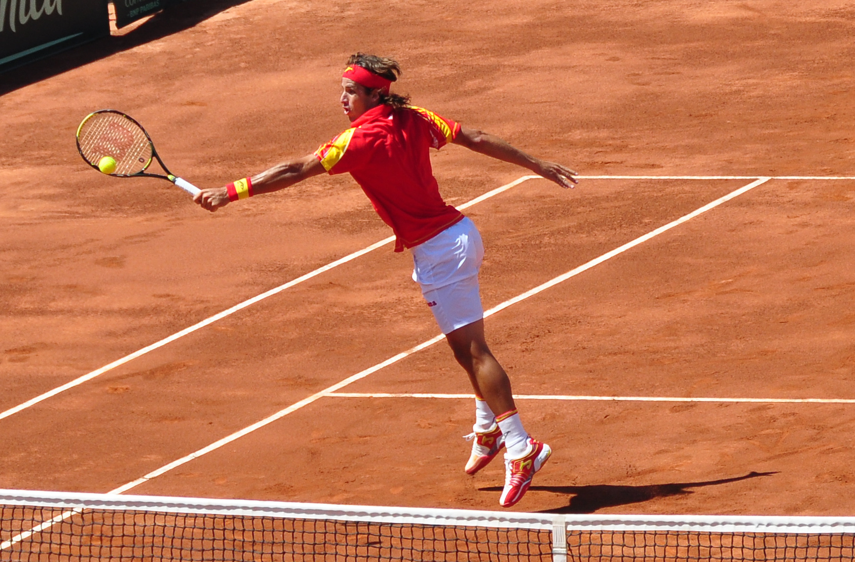 Feliciano_López_in_the_2009_Davis_Cup_semifinals_01